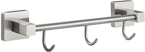 GFMARK 87204 Вешалка с тремя крючками прямая, из нержавеющей стали, с квадратным основанием, цвет САТИН