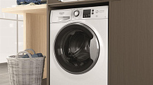 HOTPOINT NUS 5015 S RU, Белый Стиральная машина